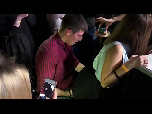 ❤️ เซ็กซ์จริงในไนท์คลับรัสเซีย สาวรัสเซียอายุ 18 ปีในทวารหนักและช่องคลอดระยำในไนท์คลับ ❤ โป๊ ที่โป๊ th.porn-evooli.ru ❌